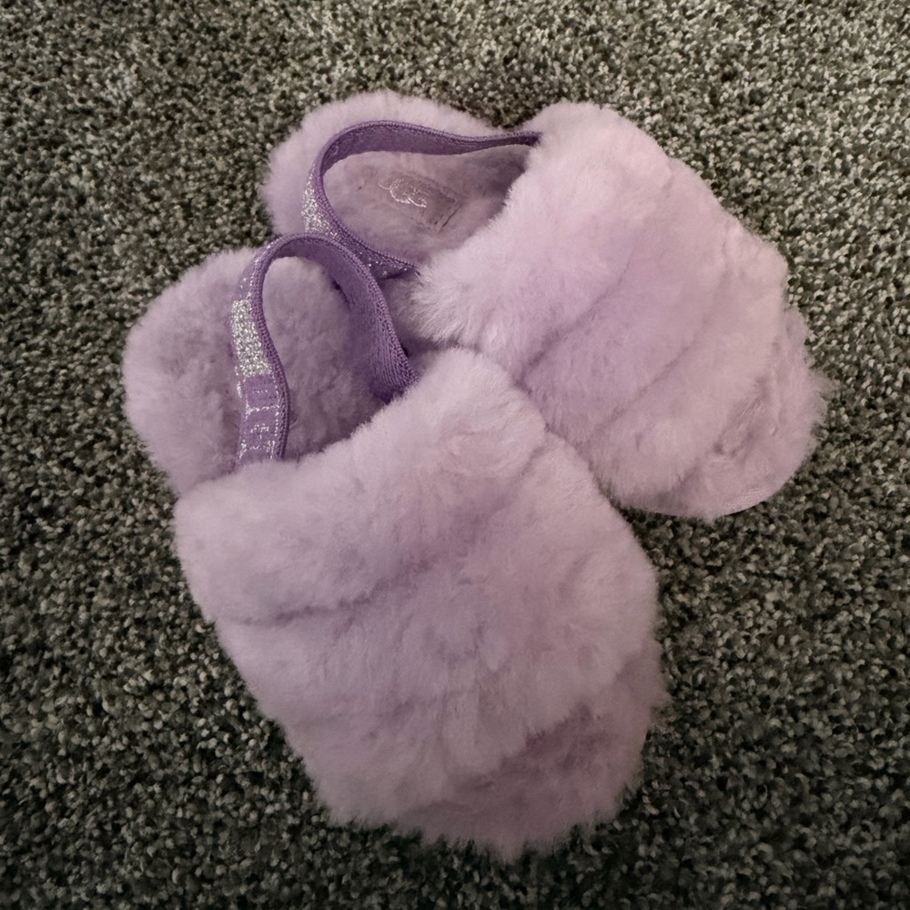 UGG Kids Slippers in Lavender